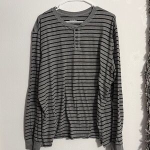Goodfellow & Co Heather Gray Long Sleeve with Black Stripes